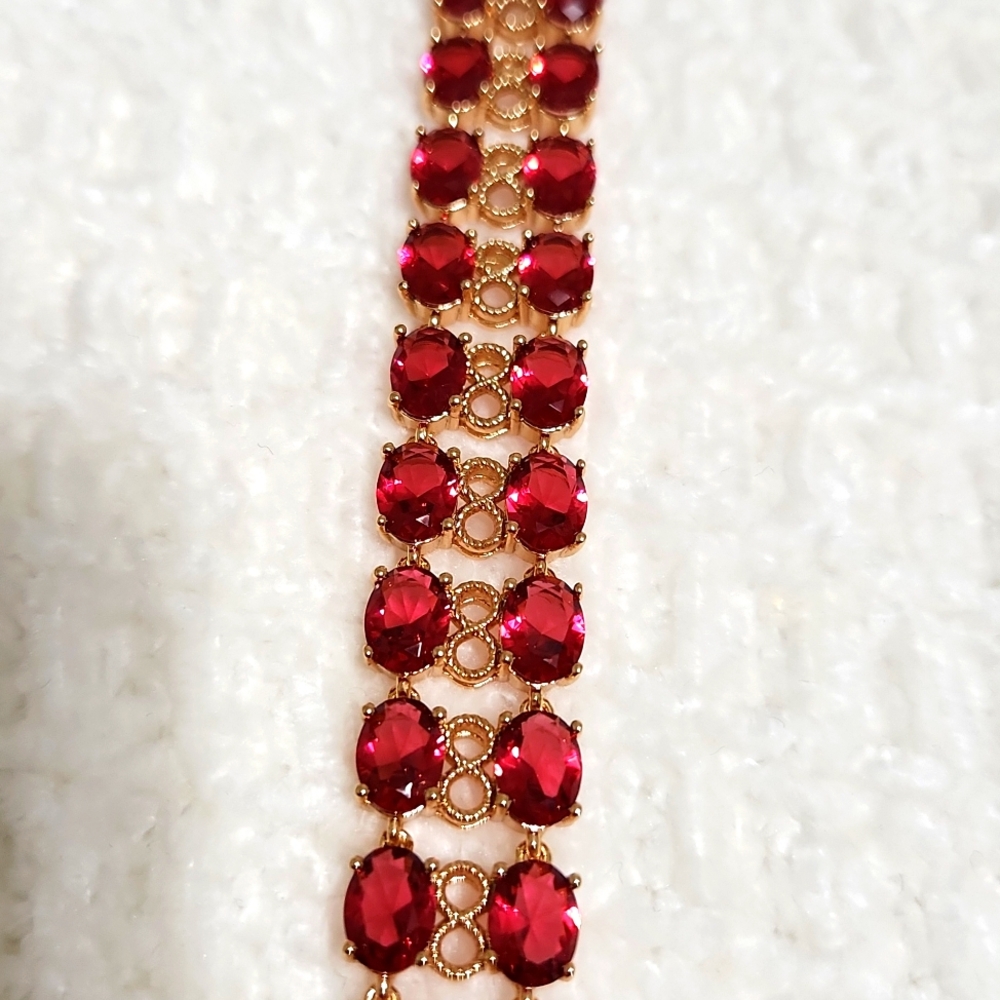 Ruby red bracelet - Picture 6 of 6